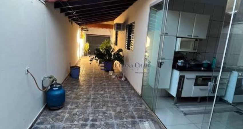 Casa para venda com 200 m² e 3 quartos em Parque São João, Bauru - SP
