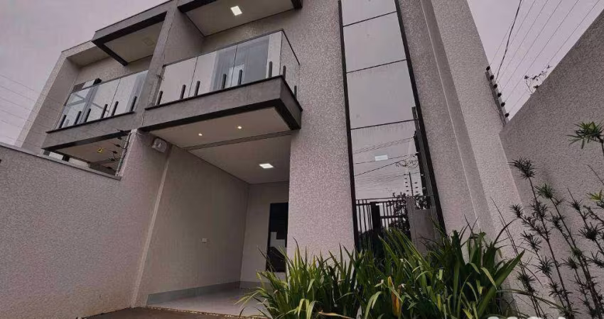 Sobrado com 3 dormitórios à venda, 113 m² por R$ 690.000,00 - Jardim Copacabana - Foz do Iguaçu/PR
