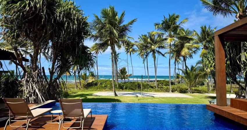 Casa em Condomínio frente mar em Praia do Forte BA