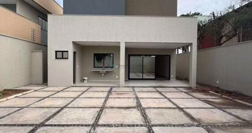 Casa Duplex na Ladeira do Uruguai  |  230m² |  3 suítes com varanda | Alto Padrão