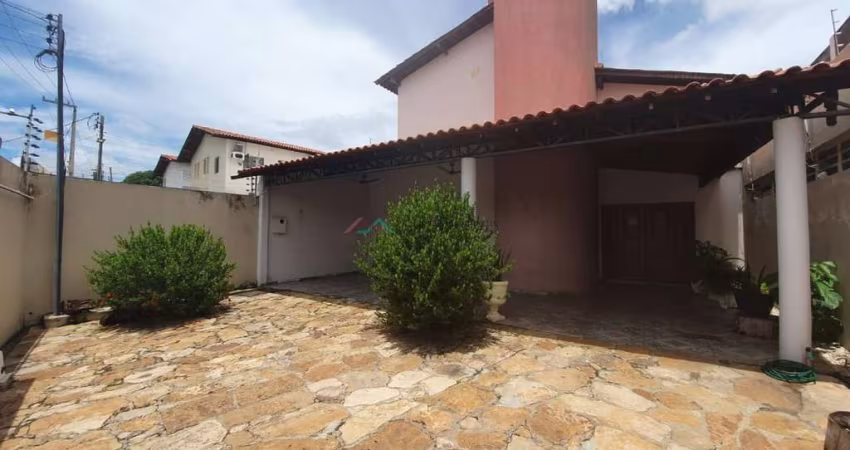 Casa Duplex de Alto Padrão na Piçarra/Cristo Rei – 300m² | 4 Suítes | Piscina | Escritório | 7 Vagas