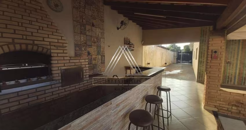 Imóvel de luxo à venda em São José do Rio Preto-SP: Casa no Jardim Mugnaini com 3 quartos, 1 suíte, 1 sala, 2 banheiros, 6 vagas de garagem e 210m².