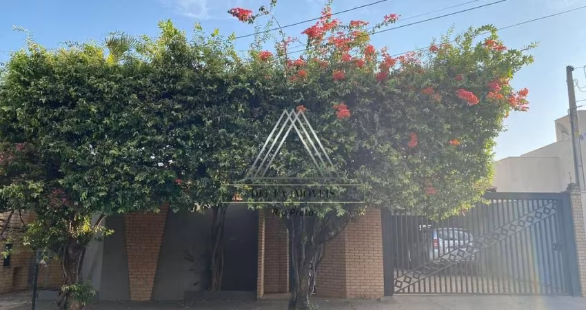 Imperdível: Casa à venda em São José do Rio Preto-SP no Jardim Tarraf II, com 3 quartos, 1 suíte, 1 sala, 4 banheiros, 4 vagas de garagem e 250m².