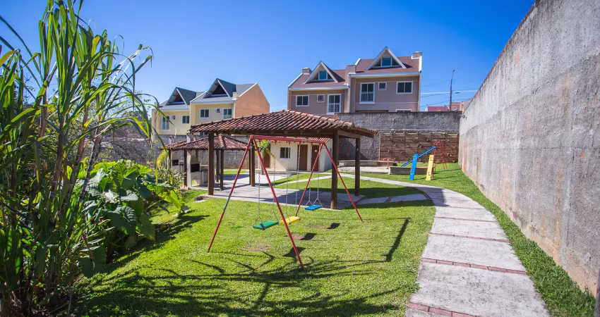 Campo largo: terreno em condomínio fechado - 140m²- face leste