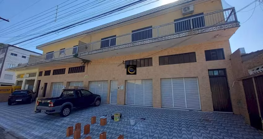 Apartamento em Mongaguá com 3 dormitórios