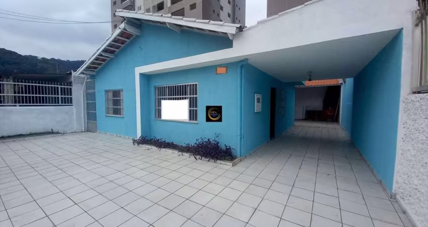 Casa em Mongaguá com 4 dormitórios