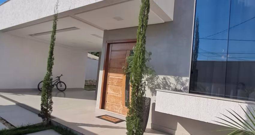 Casa de alto padrão a venda no Mirante das Agulhas