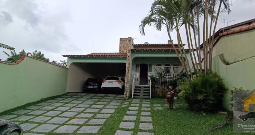 Casa Alto Padrão para Venda em Mogi das Cruzes, Vila Suissa, 3 dormitórios, 1 suíte, 4 banheiros, 8 vagas