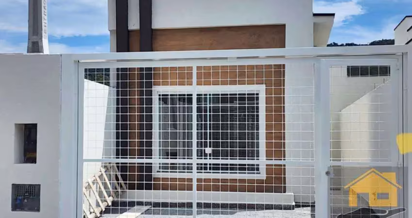 Casa Alto Padrão para Venda em Mogi das Cruzes, Vila São Paulo, 3 dormitórios, 1 suíte, 3 banheiros, 2 vagas