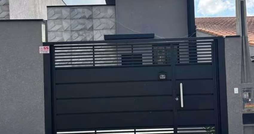 Casa Alto Padrão para Venda em Mogi das Cruzes, Vila Lavinia, 3 dormitórios, 1 suíte, 2 banheiros, 2 vagas