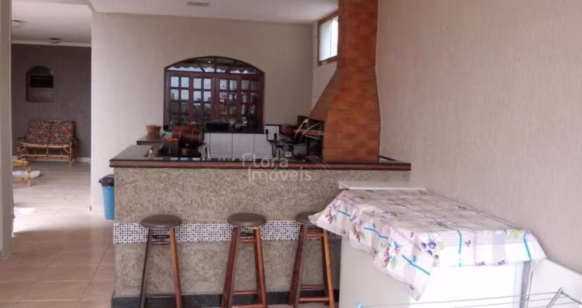 Sobrado com 4 dormitórios à venda, 250 m² por R$ 800.000,00 - Jardim Santa Clara do Lago I - Hortolândia/SP