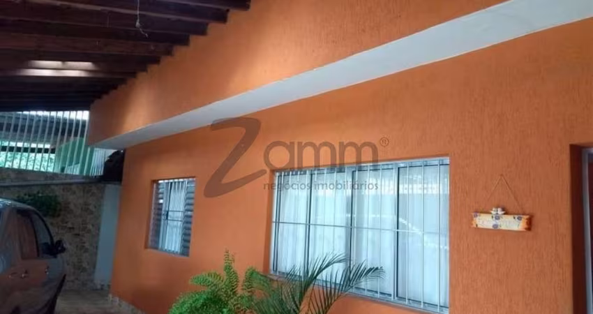 Casa com 3 dormitórios à venda por R$ 394.000,00 - Centro - Monte Mor/SP