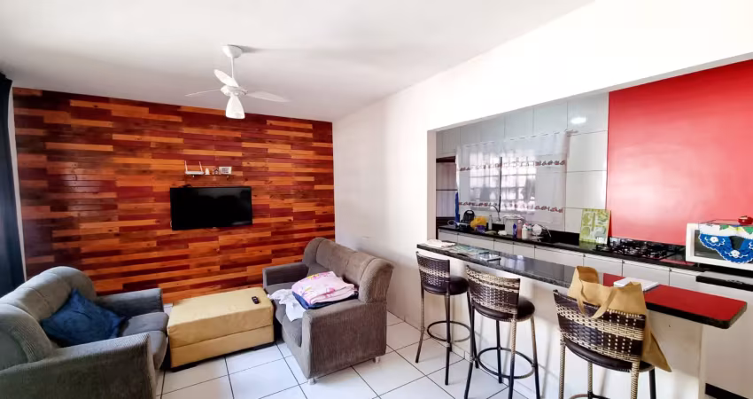 Casa terrea à venda -2 dormitórios sendo 1 suíte, cozinha planejada, sala em 2 ambientes, área de serviço e quintal. jardim columbia - zona oeste - londrina