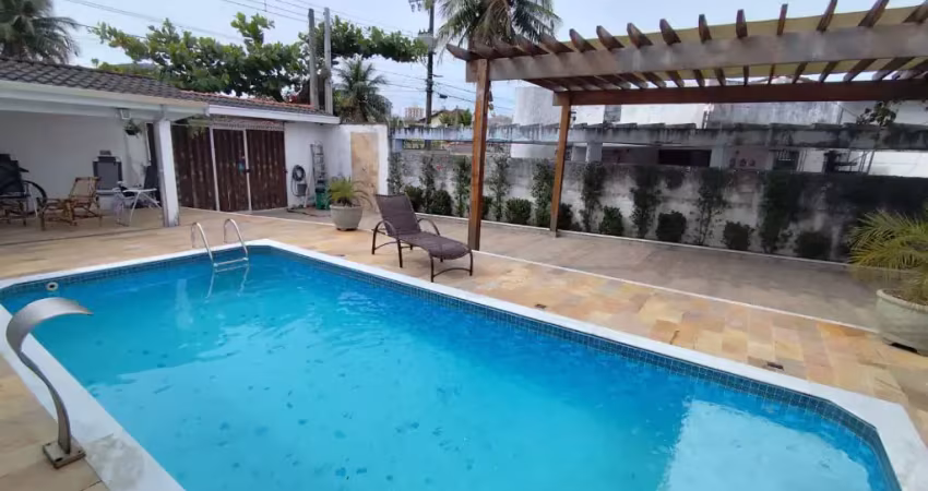Excelente casa à venda - praia martim de sá! - 3 dormitórios com piscina