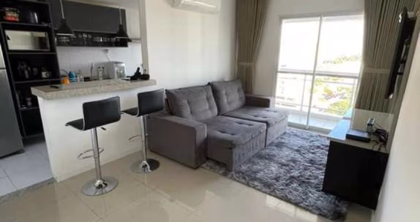 Apartamento com 02 Quartos e Varanda à Venda no Jóquei