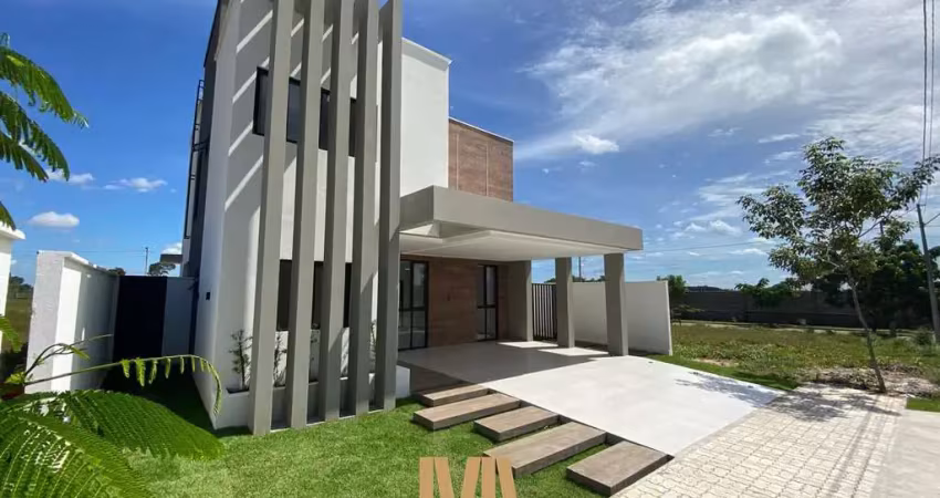 Casa Duplex com 04 Suítes à Venda | Condomínio Petrópolis
