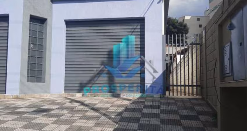 Prédio com 3 Salas - ÁREA TOTALMENTE COMERCIAL -Centro   - COTIA/SP