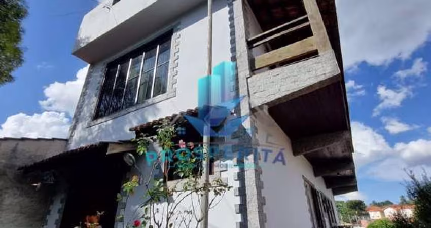 Excelente Sobrado com 03 Suítes e Varanda - Bairro Parque São George - Cotia/SP