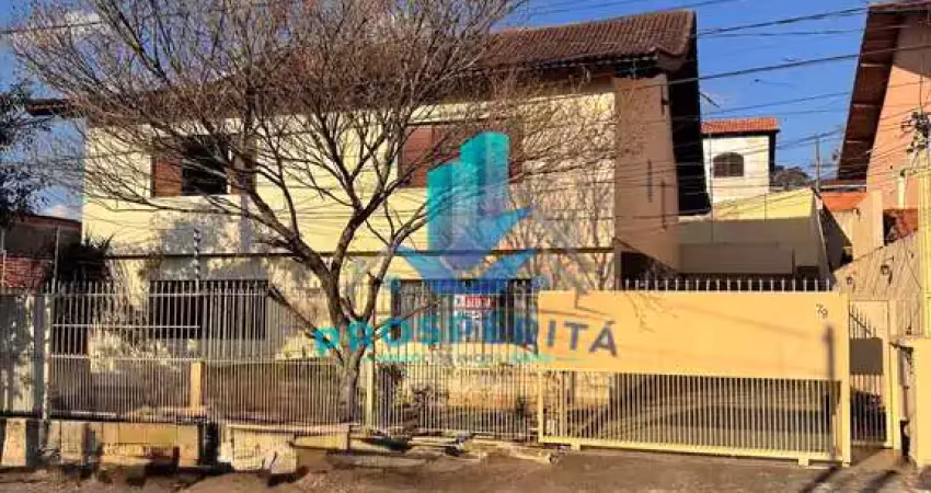 Casa com 3 quartos para alugar no Jardim Sabiá, Cotia 