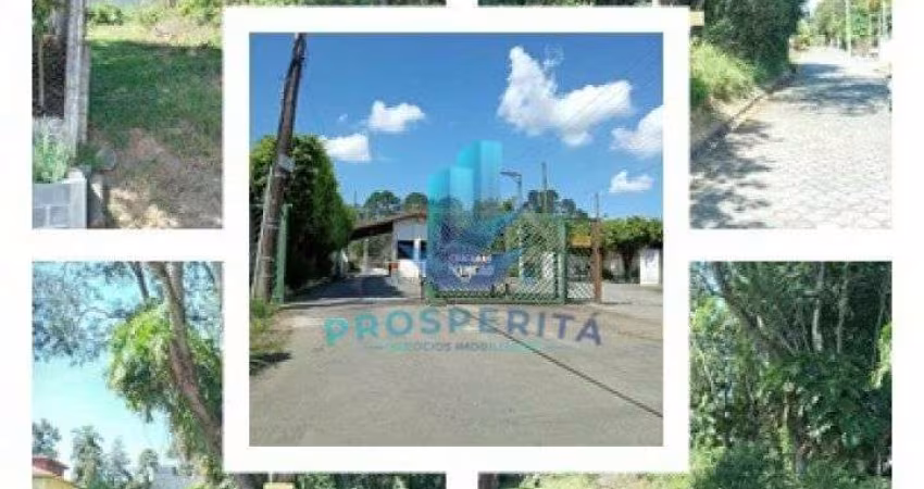 Chácara Rincão - Excelente Casa térrea  com 1000mt2 - Condomínio Chácara Rincão - Bairro Tíjuco Preto  Cotia/SP
