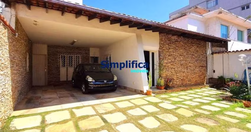 Casa com 3 quartos à venda na Carlos Alves, 76, São José, Belo Horizonte