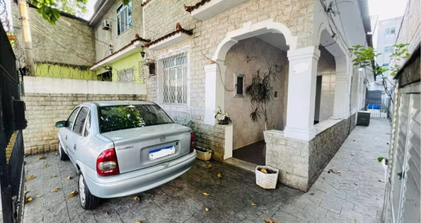 Casa linear com 2 quartos e 1 vaga Penha