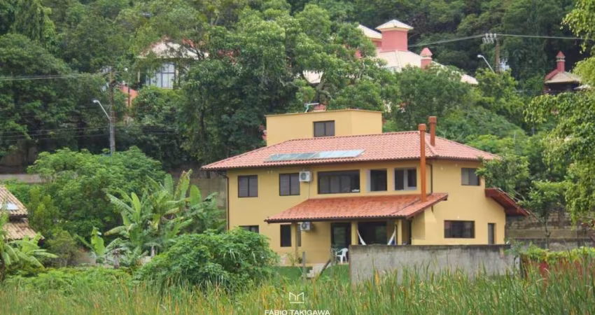 Apartamento para Venda em Florianópolis, Lagoinha do Norte, 4 dormitórios, 2 suítes, 4 banheiros, 2 vagas