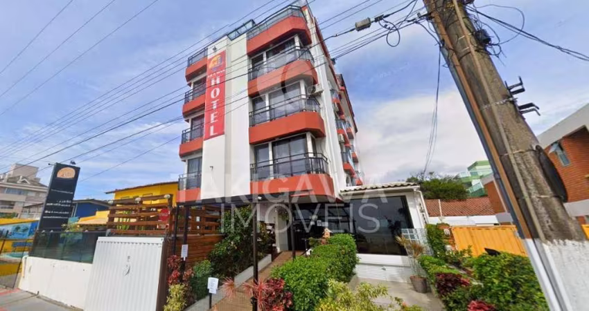 Hotel para Venda em Florianópolis, Canasvieiras, 33 dormitórios, 33 suítes, 35 banheiros, 13 vagas