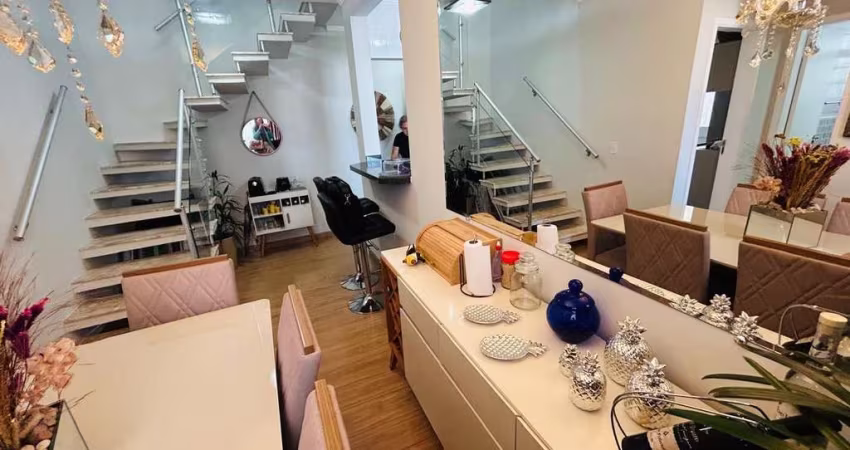Apartamento mobiliado duplex na cobertura à venda na Vila Santana, em Mogi das Cruzes - SP