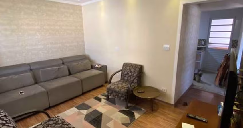 Casa térrea à venda na Vila Cecília em Mogi das Cruzes - SP