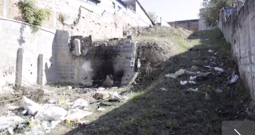 Terreno amplo à venda no Mogi Moderno, em Mogi das Cruzes-SP