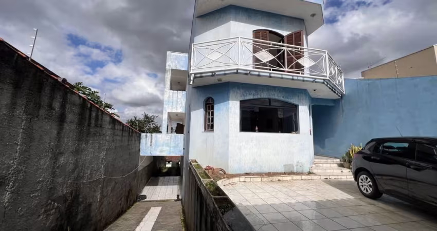 Casa para Venda em Mogi das Cruzes, Vila Suissa, 6 dormitórios, 2 suítes, 5 banheiros, 6 vagas