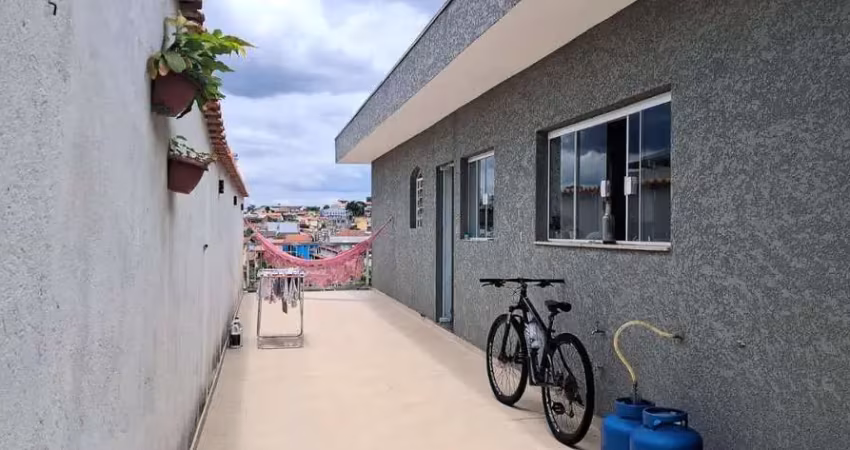 Casa para Venda em Mogi das Cruzes, Vila São Sebastião, 4 dormitórios, 2 suítes, 3 banheiros, 2 vagas