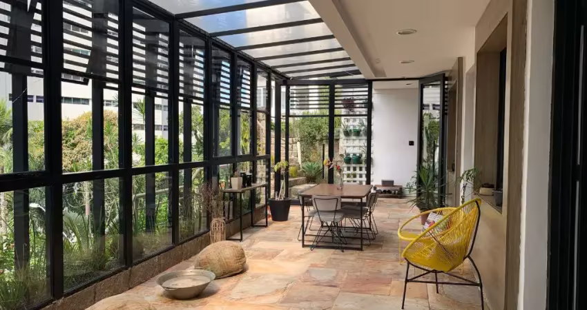 Casa com 5 quartos à venda no Itararé, São Vicente 