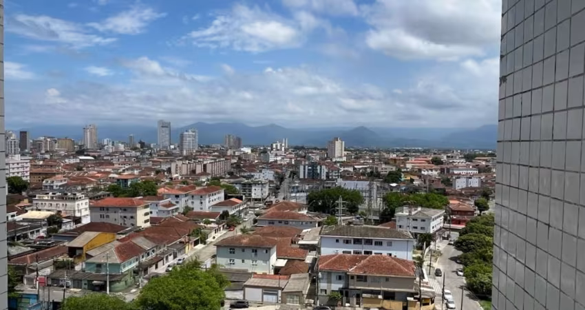 Apartamento a poucas quadras do mar! Oportunidade Única!