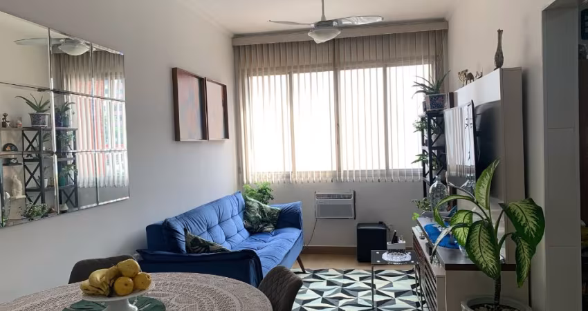 Apartamento de 1 Dormitório à Venda - A Poucos Metros da Praia!