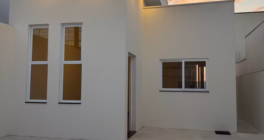 Casa recém construída a venda em Salto-SP