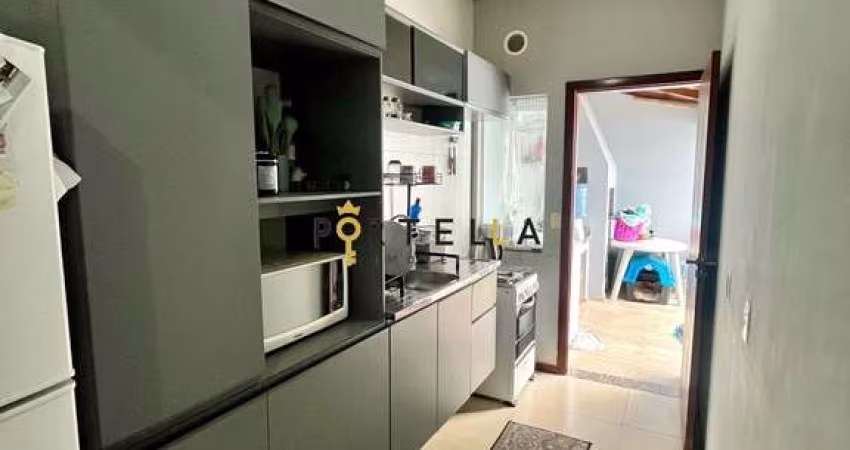 Casa Geminada em Espinheiros, Itajaí/SC