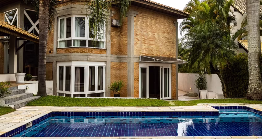 Casa luxuosa para locação no Tamboré 03