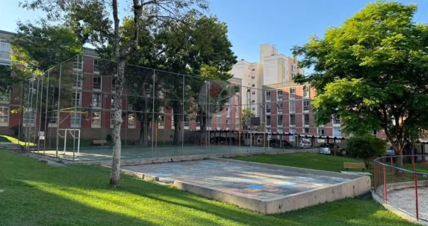 Apartamento com 3 quartos para alugar na Rua Eduardo Carlos Pereira, 4125, Novo Mundo, Curitiba