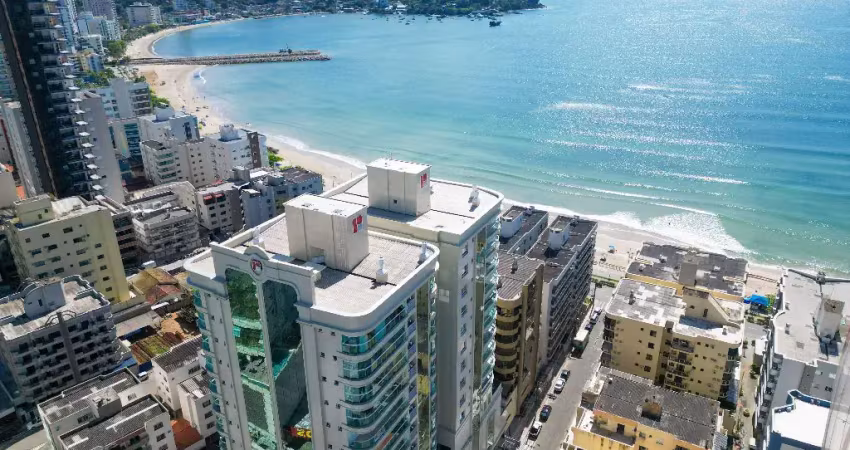 Apartamento semimobiliado exclusivo a 60 metros do mar – 3 suítes | 3 vagas | 133 m²