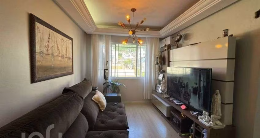Apartamento com 2 quartos em Trindade - Florianópolis - SC