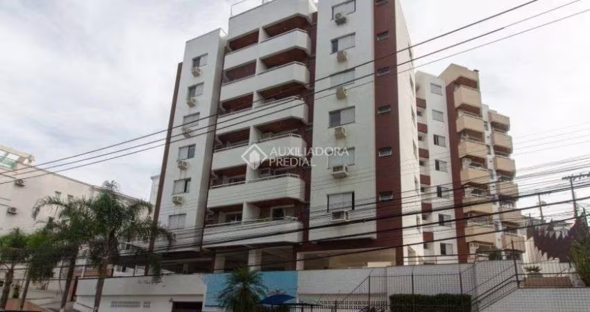 Apartamento com 3 quartos em Trindade - Florianópolis - SC