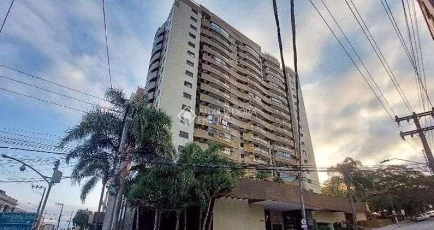 Cobertura com 3 quartos em Centro - Florianópolis - SC