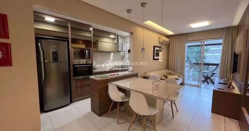 Imóvel para venda possui 53 metros quadrados com 1 quarto em Itacorubi - Florianópolis - SC