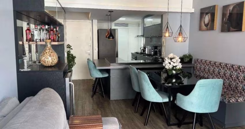 Apartamento com 2 quartos em Centro - Florianópolis - SC