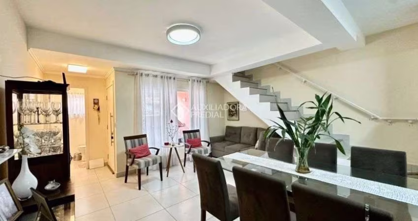 Casa com 3 quartos em Rio Tavares - Florianópolis - SC