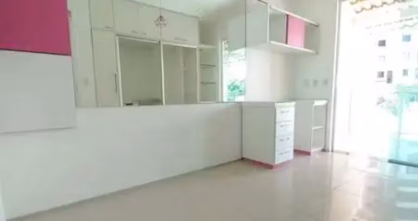 Maravilhosa casa duplex projetada  com 4 dormitórios.