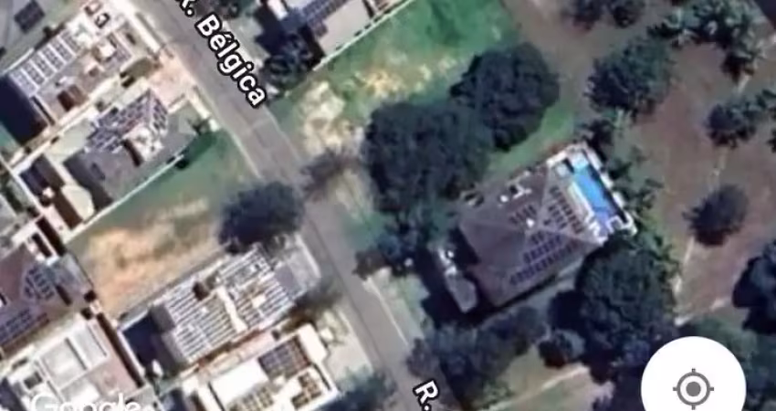 Lote com 585m2 em quadra privilégiada no alphaville eusébio