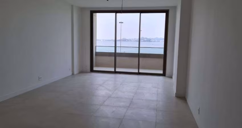 Apartamento para venda possui 155 metros quadrados com 3 quartos em Flamengo - Rio de Janeiro - RJ